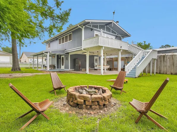 155 Goldenrod, Livingston, TX 77351