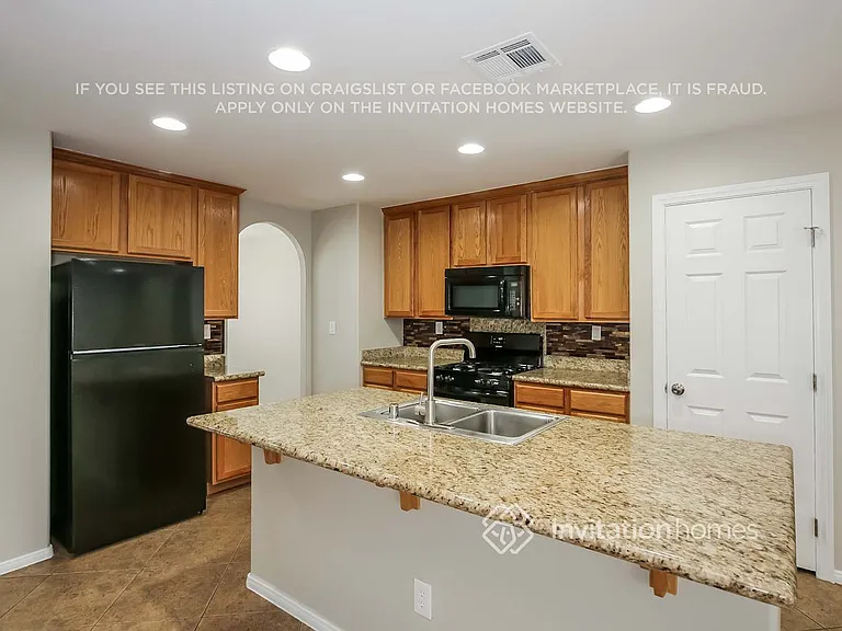 5349 Santa Fe Hts — Photo 6