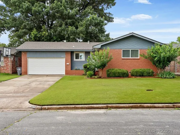 7547 E 27th St, Tulsa, OK 74129