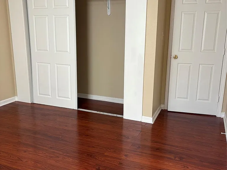 6820 Petre Dr — Photo 9