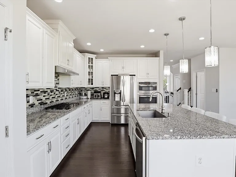 23755 Hopewell Manor Ter — Photo 15