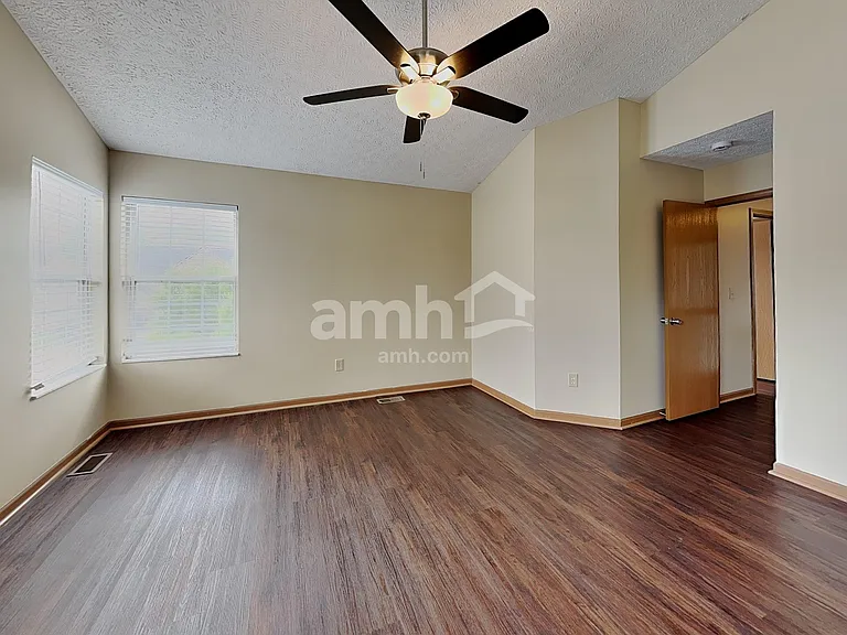 161 Patterson St — Photo 11