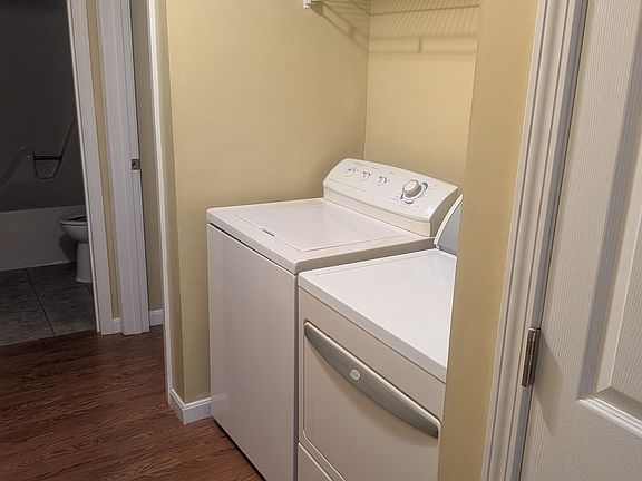 3rd image of 110 S Hill St #1