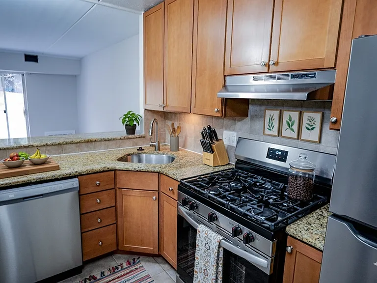 Radcliff 2 Bed Kitchen Radcliff 2 Bed Kitchen