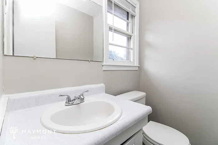 2027 Glenn Rd — Photo 8