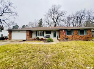 4809 W Bridalwood Dr, Peoria, IL 61615