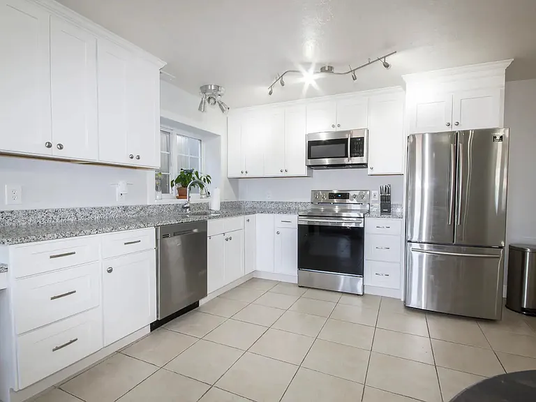 1254 S Nevada Ave — Photo 3