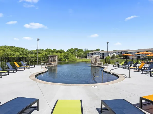 The Fairways Apartment Homes