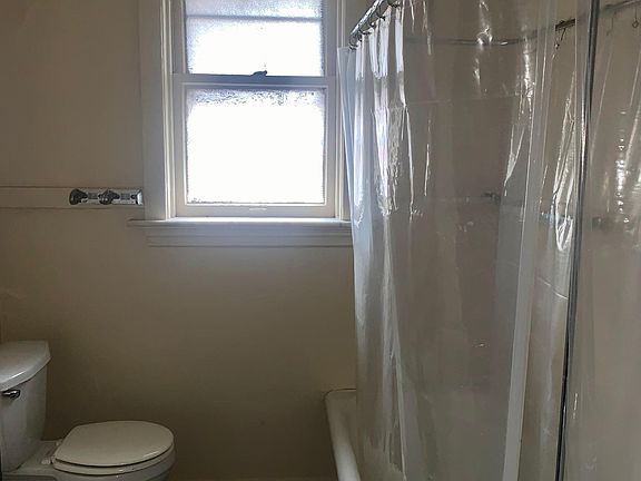 4th image of 4433 Richard Pl #A