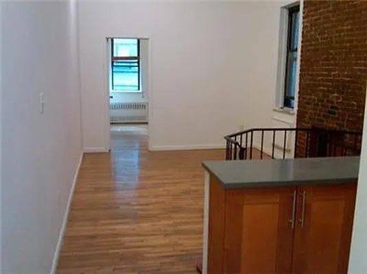 Rented by Living New York | media 31