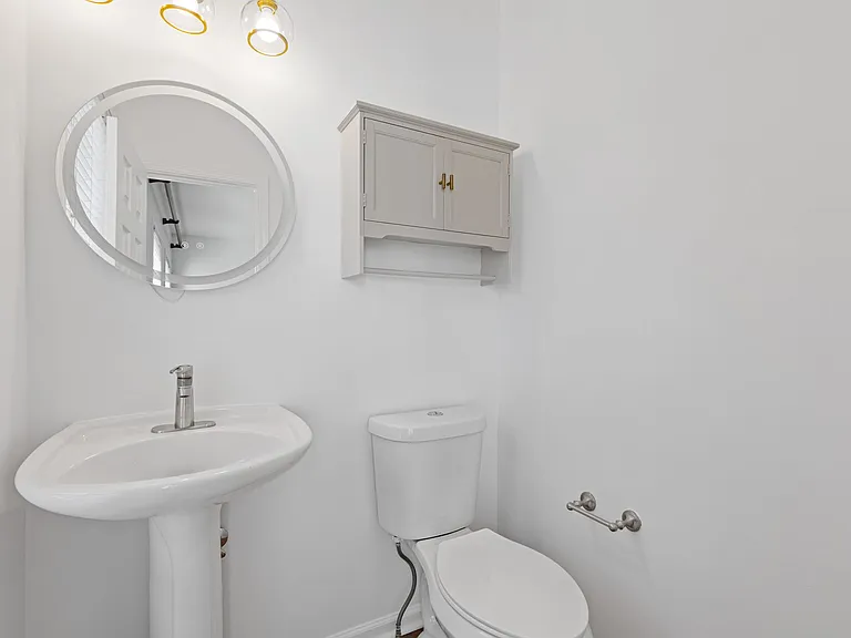 5150 Manerdale Dr SE — Photo 10