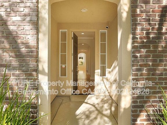 3rd image of 1143 Bevinger Dr