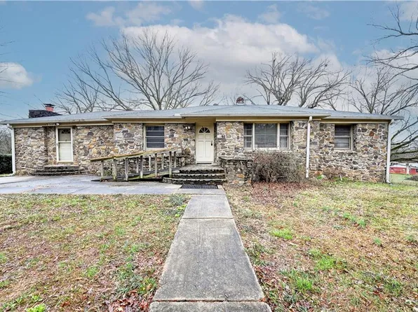 2449 Highway 411 SE, Fairmount, GA 30139