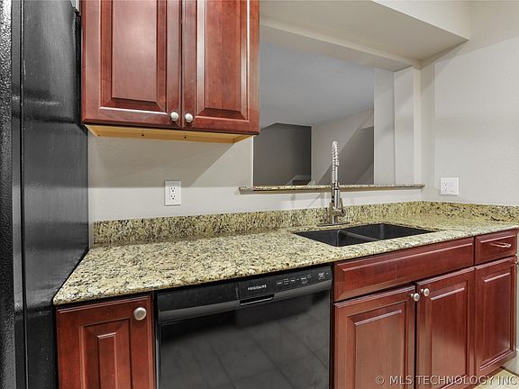 4th image of 6376 S 80th Ave E #41-H