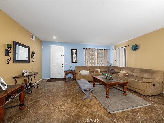 4th image of 3890 Akina Ave
