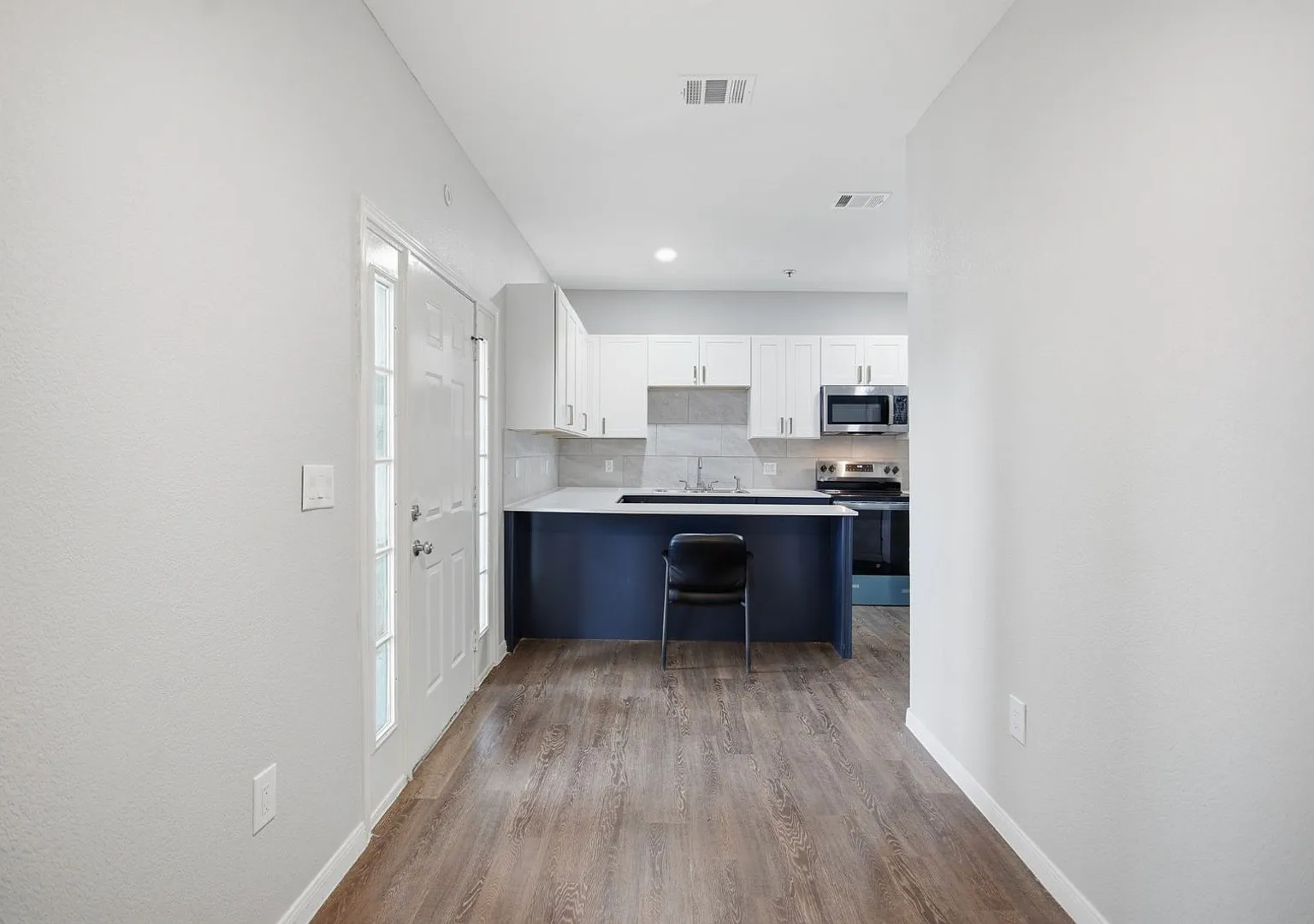 611 Carpenter Ave — Photo 4