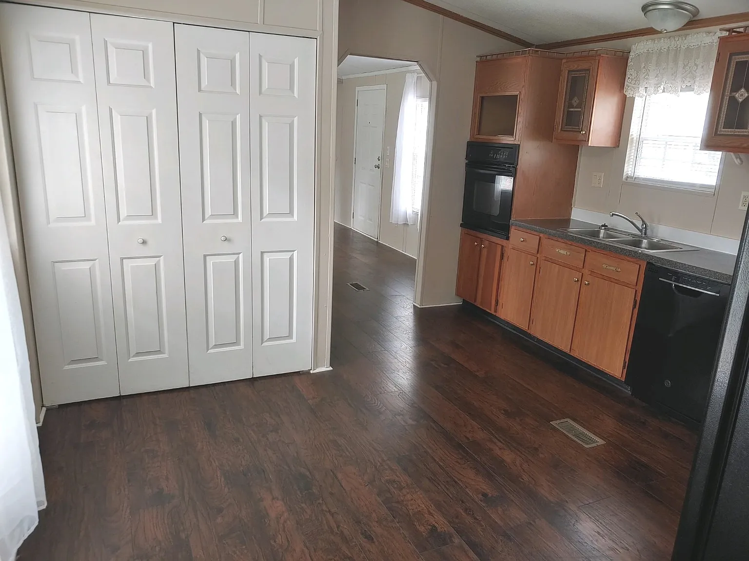 404 Loggerhead Court - 1 — Photo 4