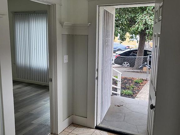 3rd image of 229 Bissell Ave