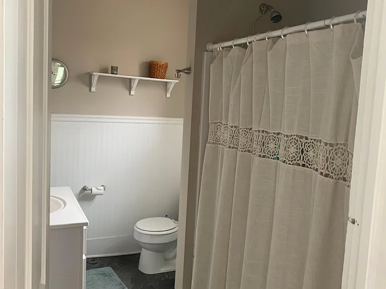 117 Packard Ave SE #1 — Photo 4