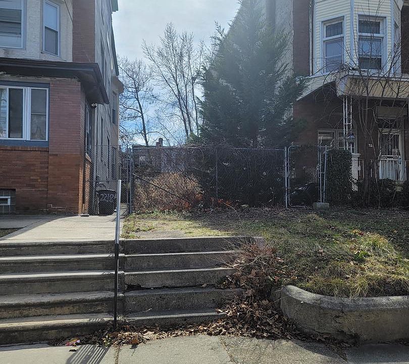 1st image of 2220 W Tioga St