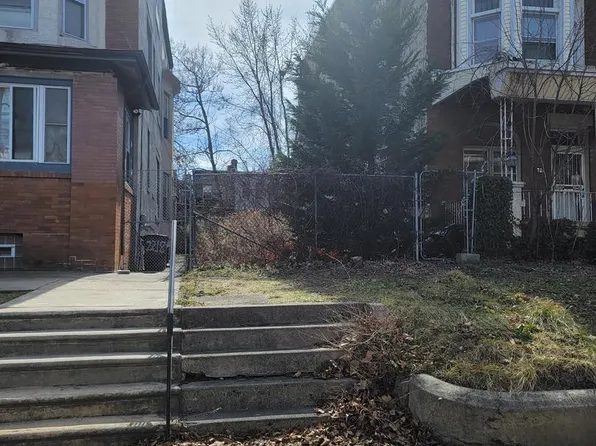 2220 W Tioga St, Philadelphia, PA 19140