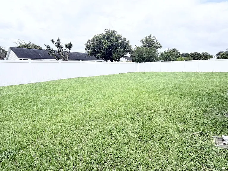 3211 San Pedro Ln — Photo 15