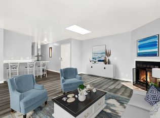 963 Sapphire St #2, San Diego, CA 92109