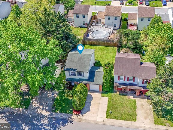 2nd image of 133 Channing Dr