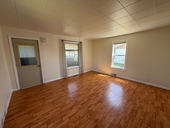 4th image of 67 E Stephenson Ave
