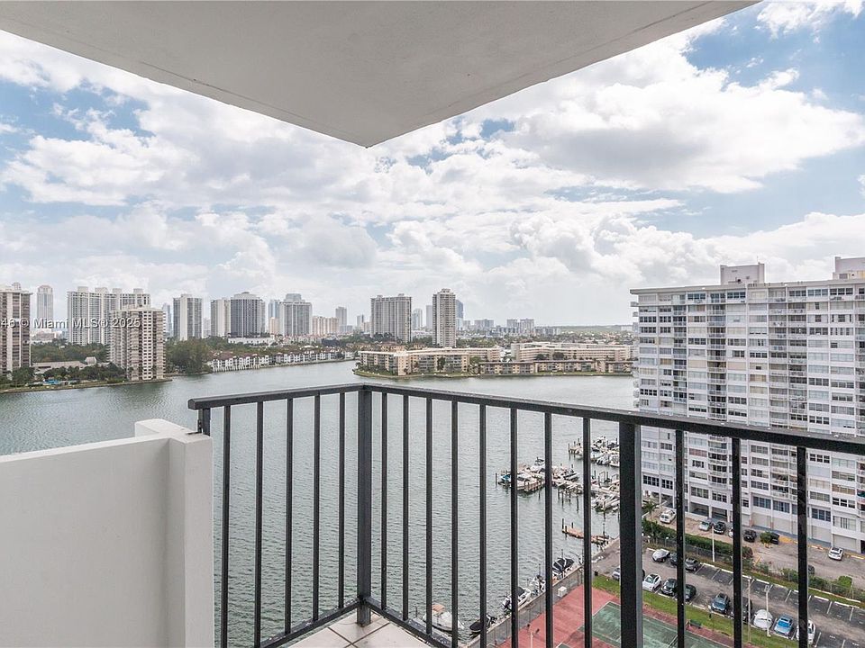 1st image of 2780 NE 183rd St APT 1810