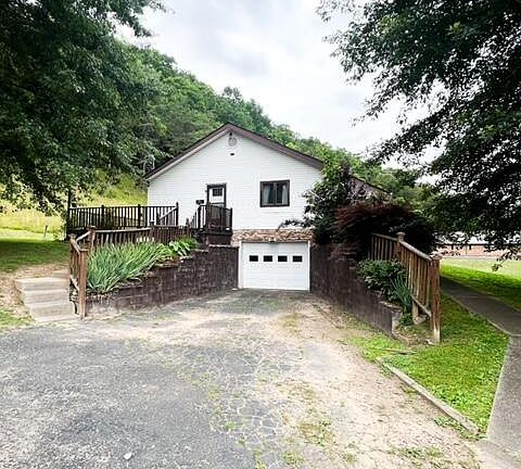 5th image of 66 Frasure Hill Dr