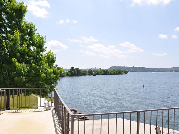 5th image of 533 Lighthouse Dr #1
