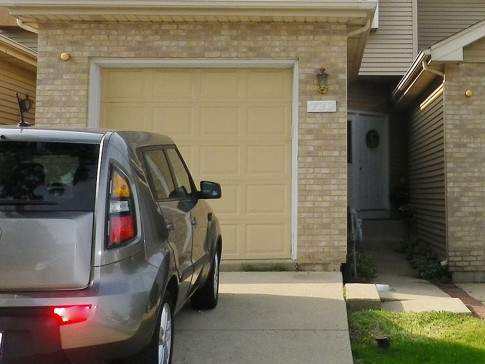1st image of 722 Marilyn Ave