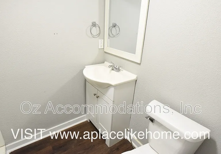 1408 N 2nd St — Photo 17