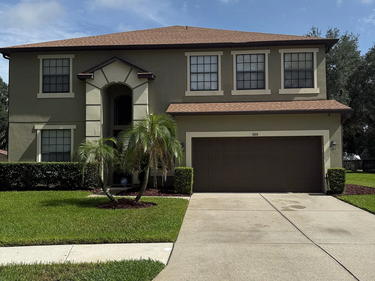 5 bed, 3.5 bath, 3634 sqft, $3,600 — Photo 1