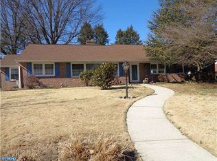 530 Collins Dr, Springfield, PA 19064