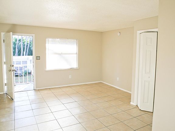5th image of 635 N Lime Ave APT 105