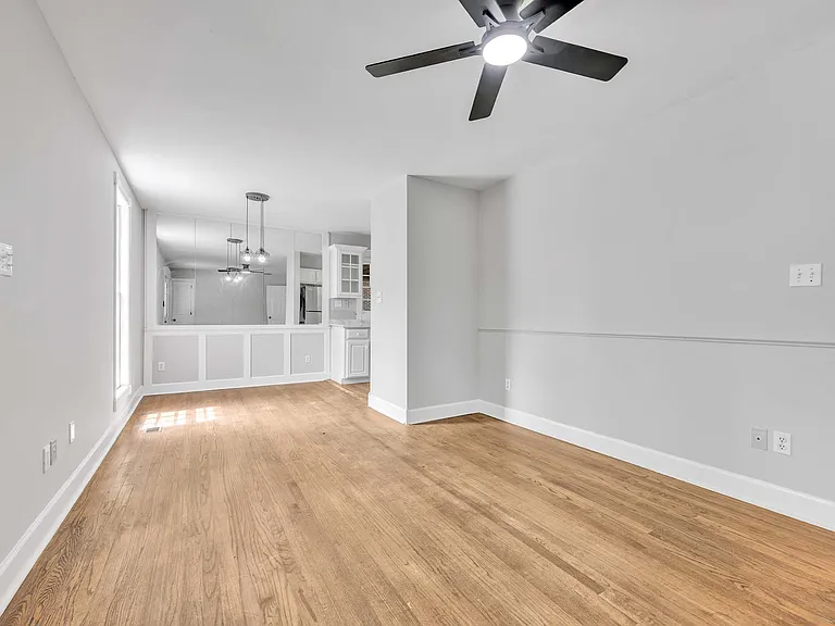 3027 Cora Ave — Photo 11
