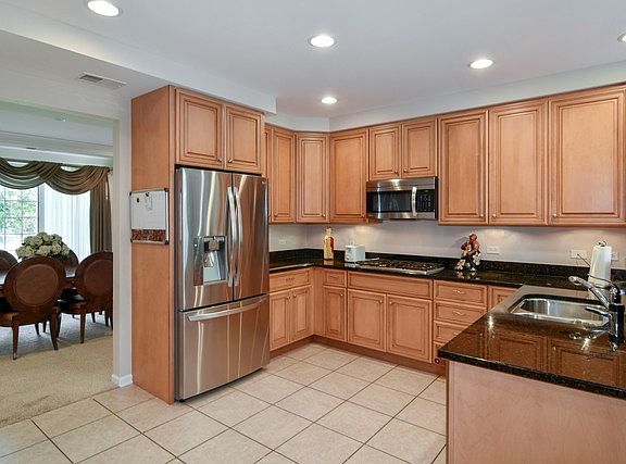 4th image of 25 Beaconsfield Ct