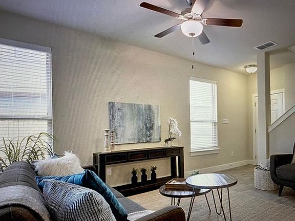 3rd image of 739 Gristmill Dr
