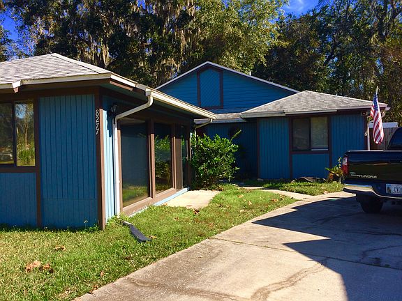 2nd image of 8277 Lake Woodbourne Dr E