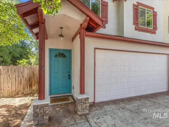 117 N Gem St, Nampa, ID 83651