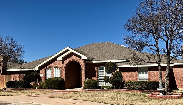 1st image of 5500 Highland Ct