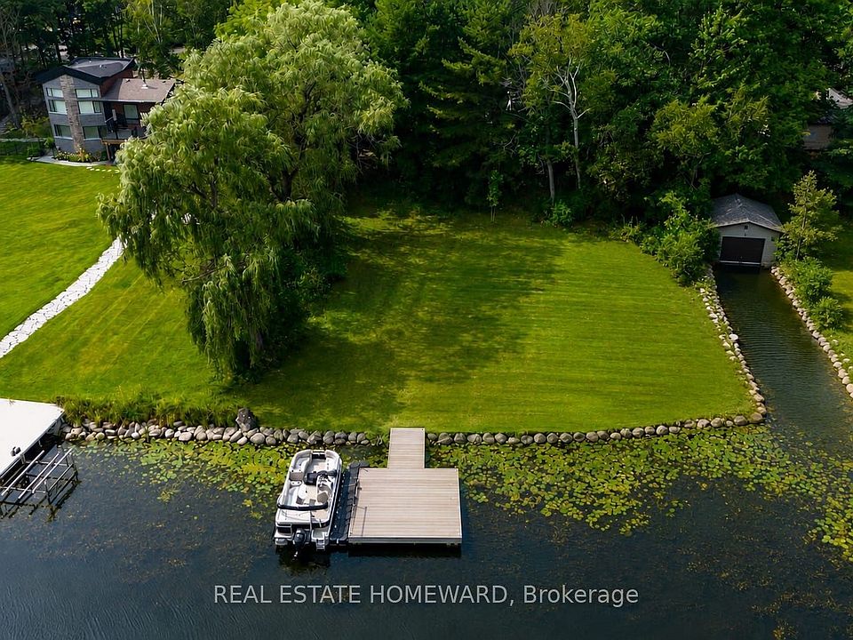 1st image of 87 Sibbald Cres