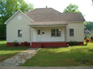 419 E Rutledge Ave, Gaffney, SC 29340