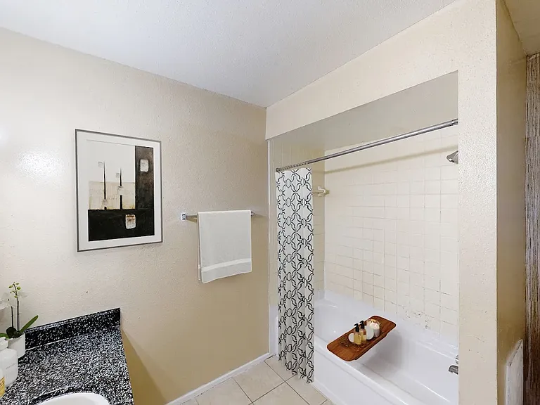 Summercrest — Photo 26