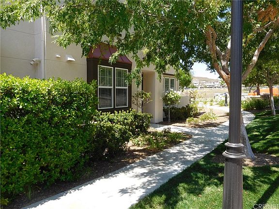 3rd image of 28553 Pietro Dr