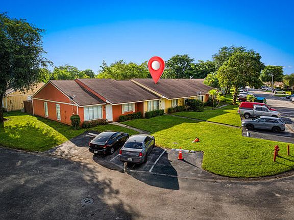 2nd image of 4827 Orleans Court #B
