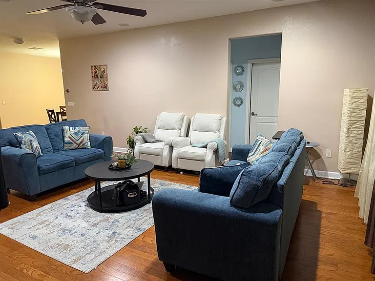 10525 Palm Cove Ave — Photo 15