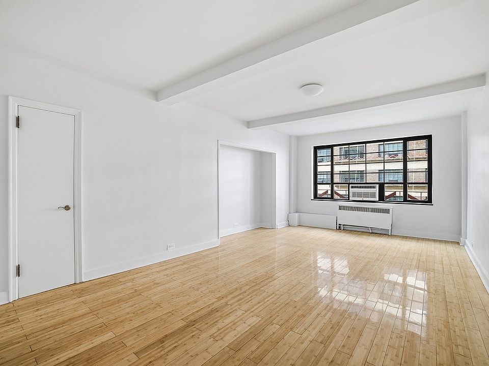 1st image of 310 E 44th St APT 518